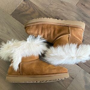 UGG Milla Boot (with white fur)